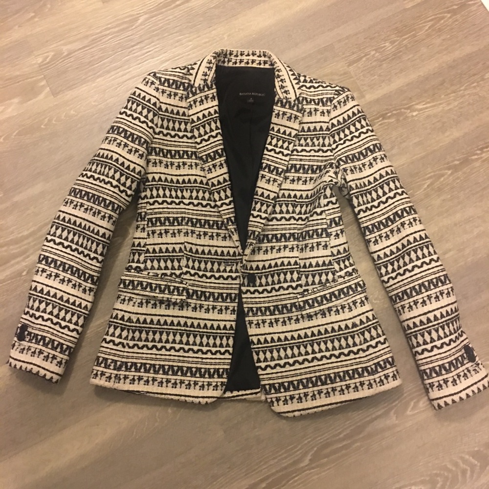 Banana Republic patterned blazer